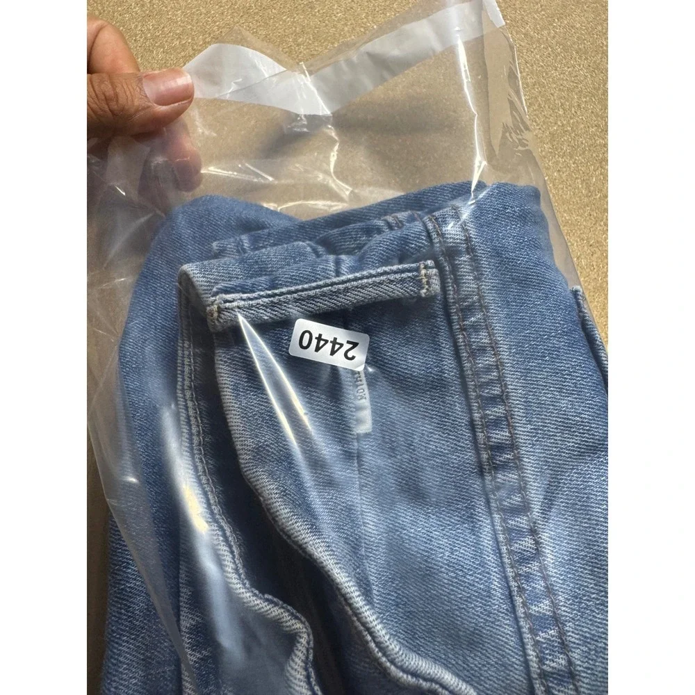 Mother High Waisted Looker Crop Jeans Skipping Stones Blue Distressed Size 28